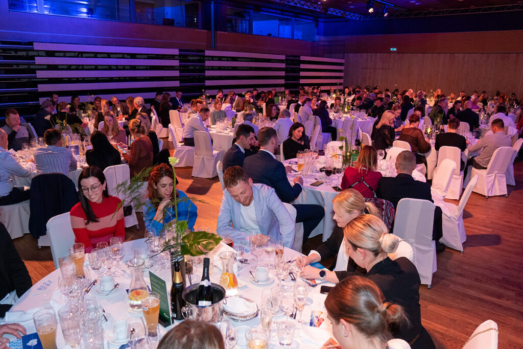 “Love Is in the Air” Dinner and Party