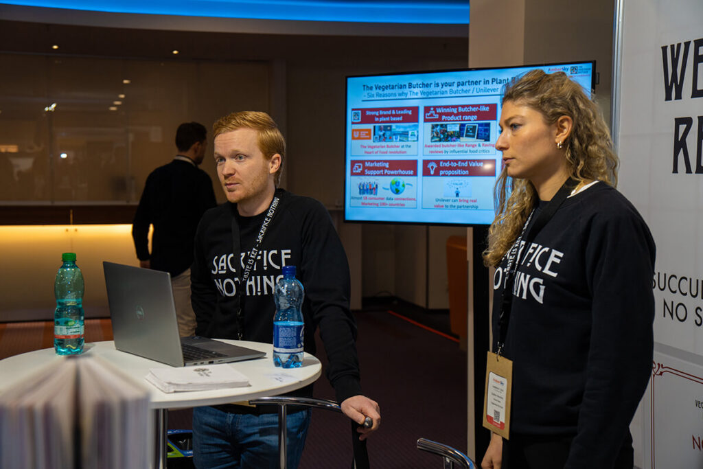 Opening Ceremony & Trade Show for Airline Management