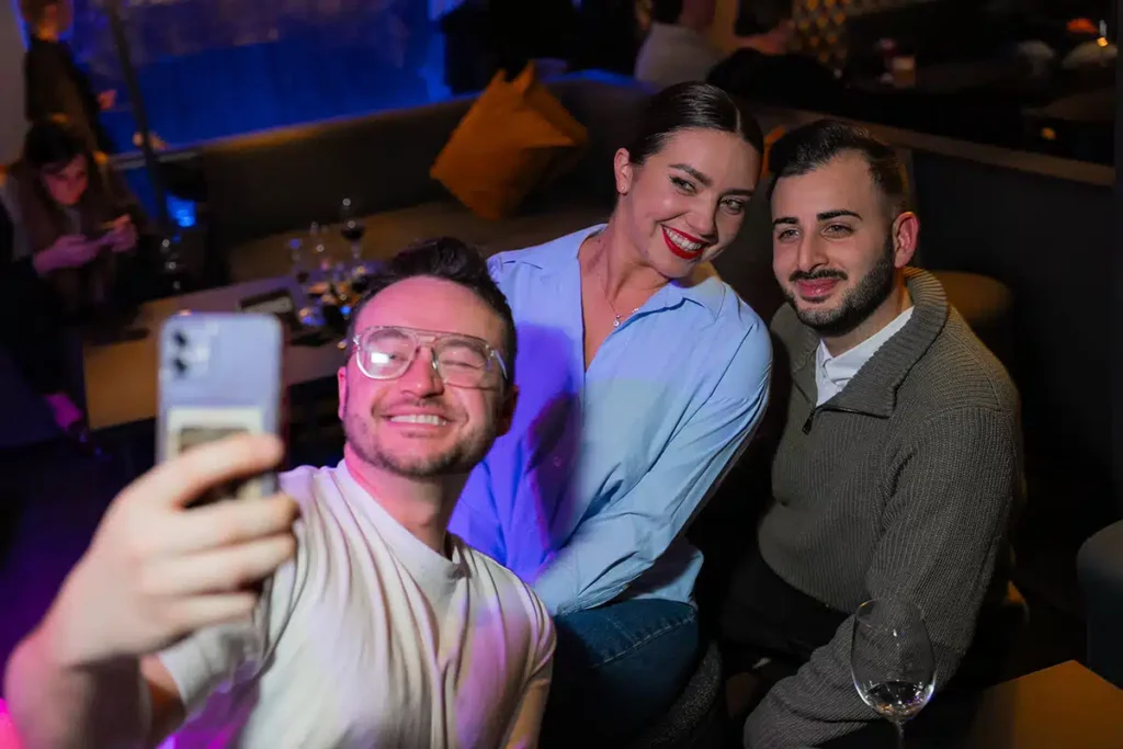 SkyLine Bar Party