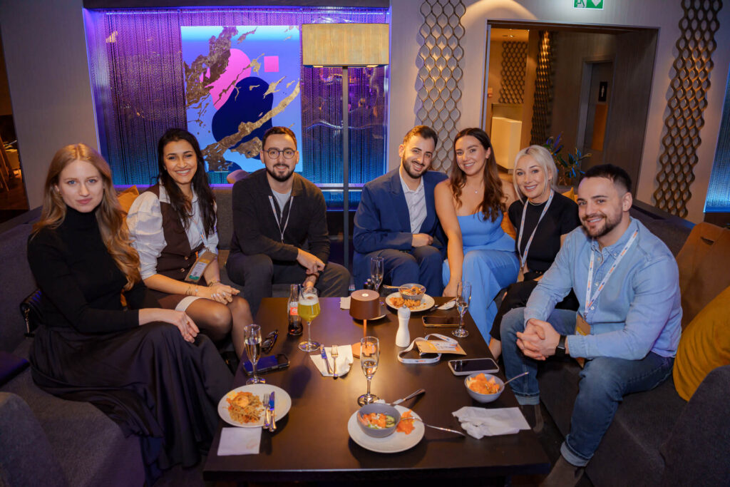 SkyLine Bar Party