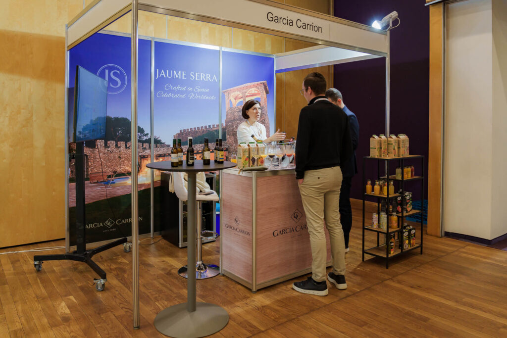 Opening Ceremony & Trade Show for Airline Management